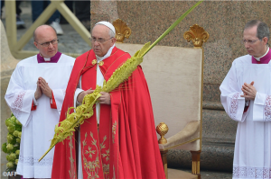 Papa Francisco durante celebração do Domingo de Ramos