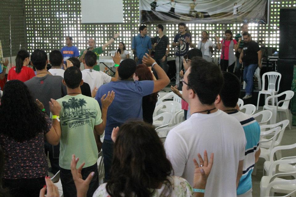Momento de animação do 1º Encontro Nacional de Lideranças Jovens das Novas Comunidades, em 2012, em Recife (PE), na Comunidade Obra de Maria